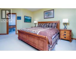 1008 Olaus Way Unit# 2, Rossland, BC V0G1Y0 Photo 15