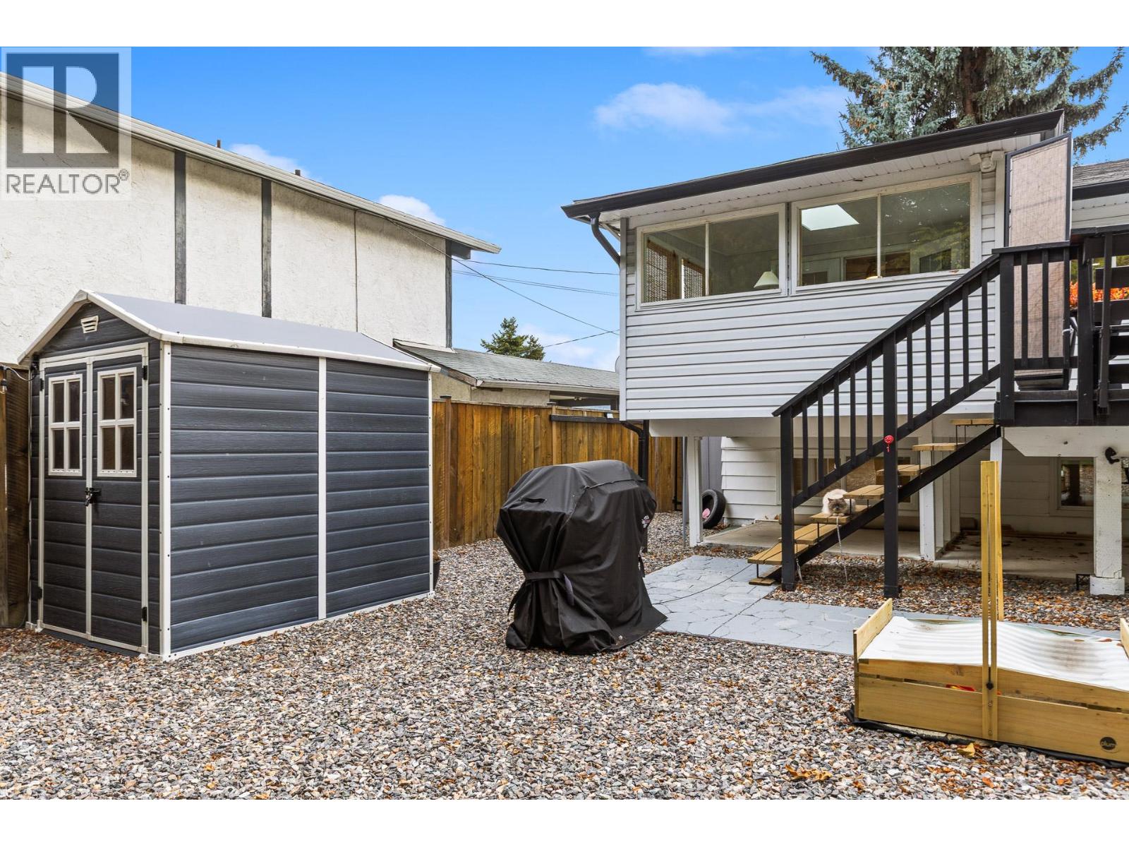 1866 Large Avenue - 50