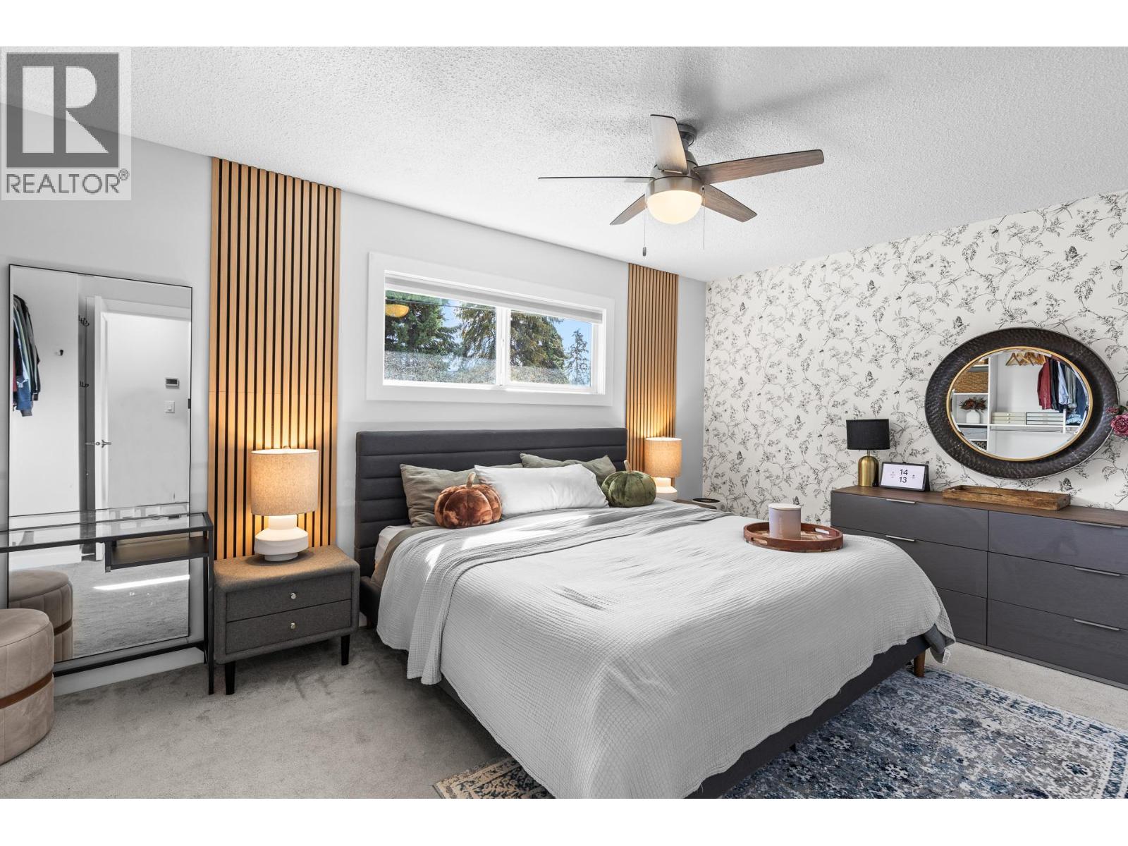 1866 Large Avenue - 7