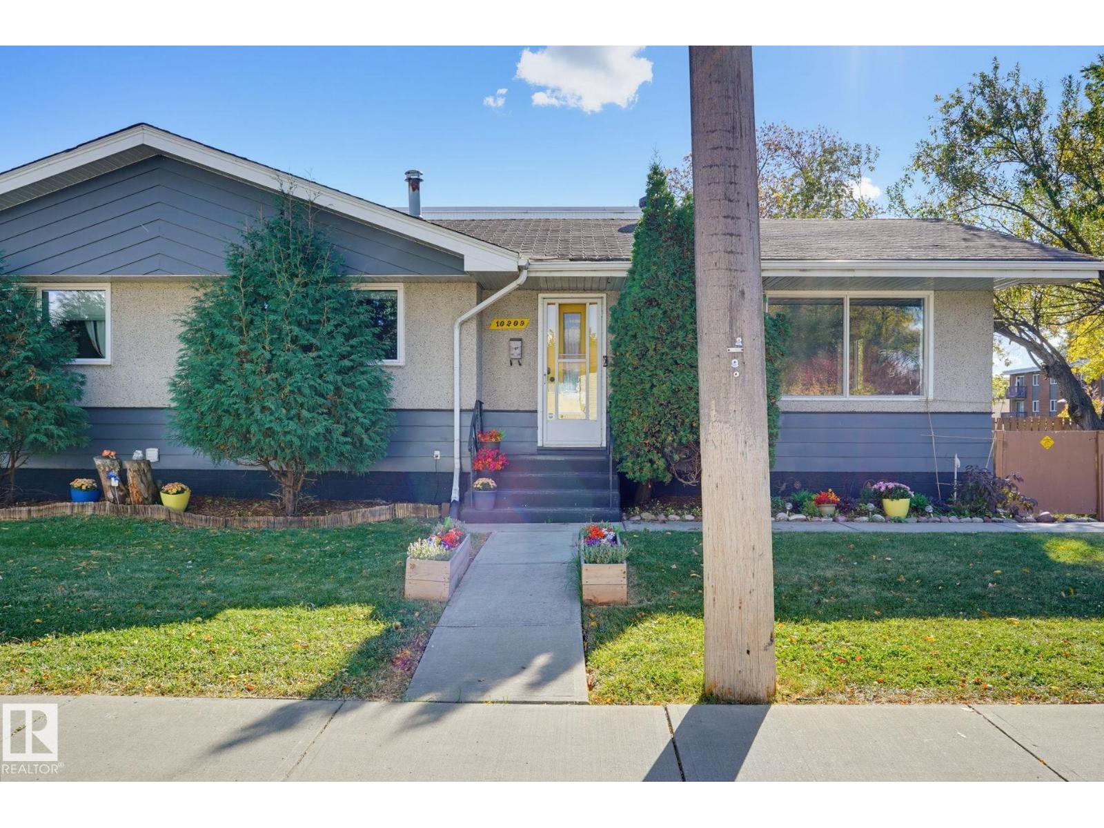 10207 & 10209 120 AV NW - Image 30
