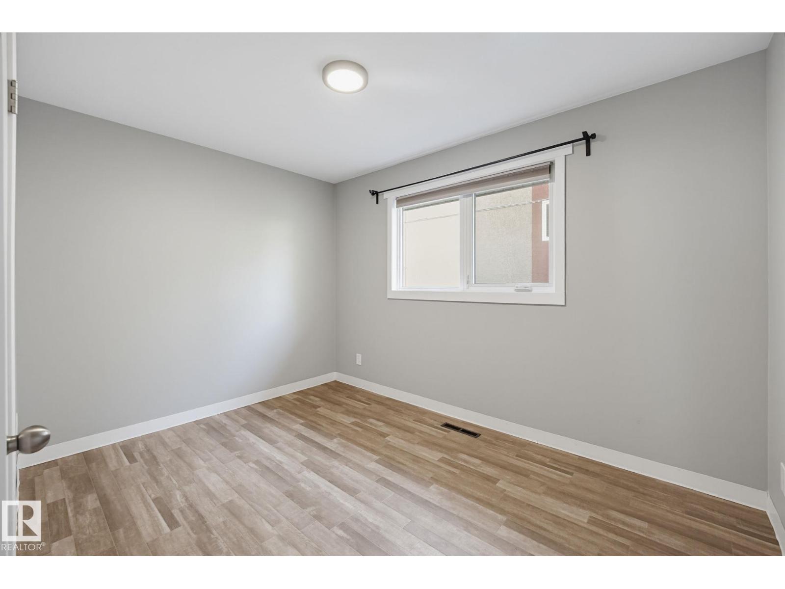 10207 & 10209 120 AV NW - Image 42