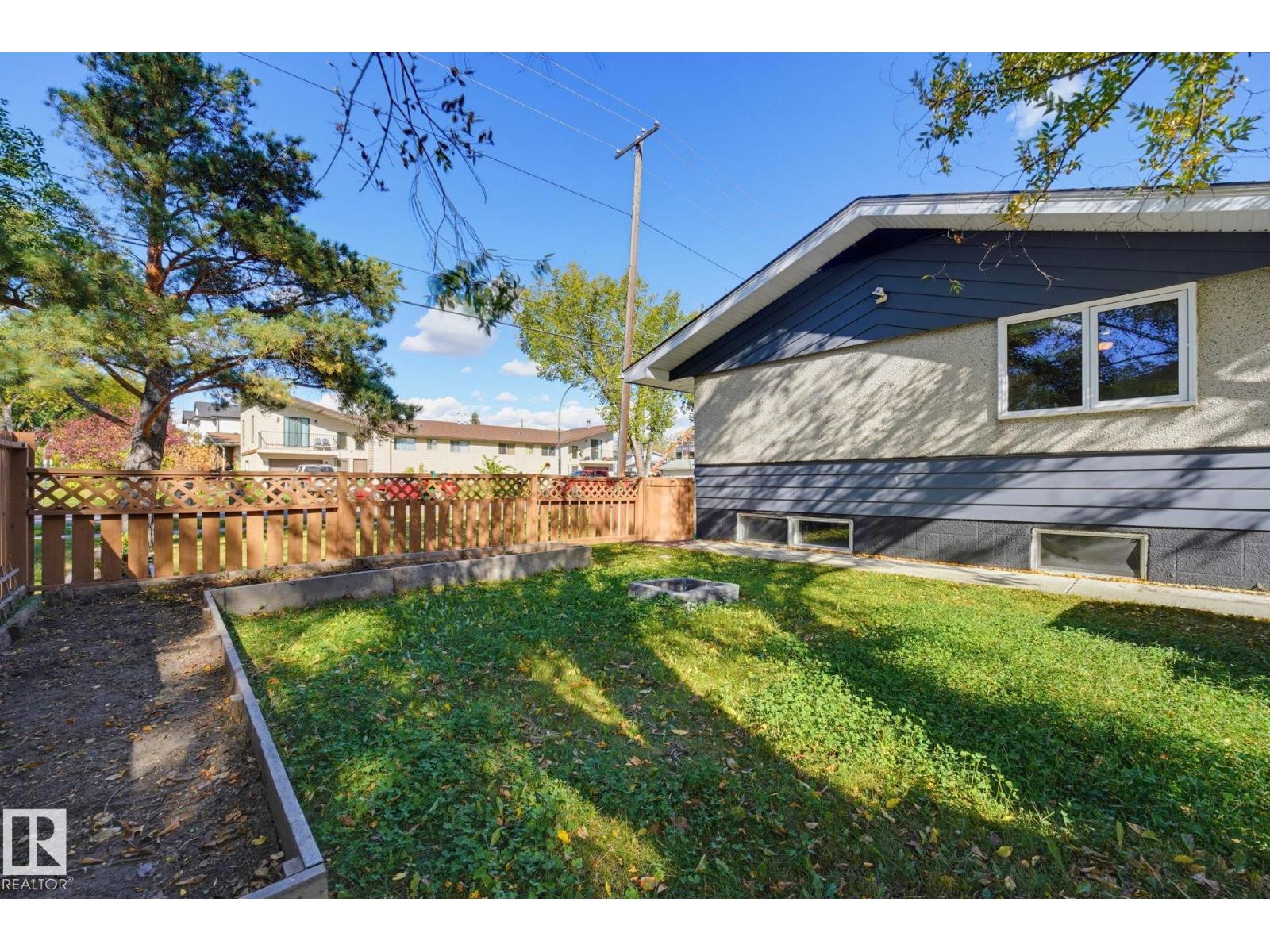 10207 & 10209 120 AV NW - Image 54