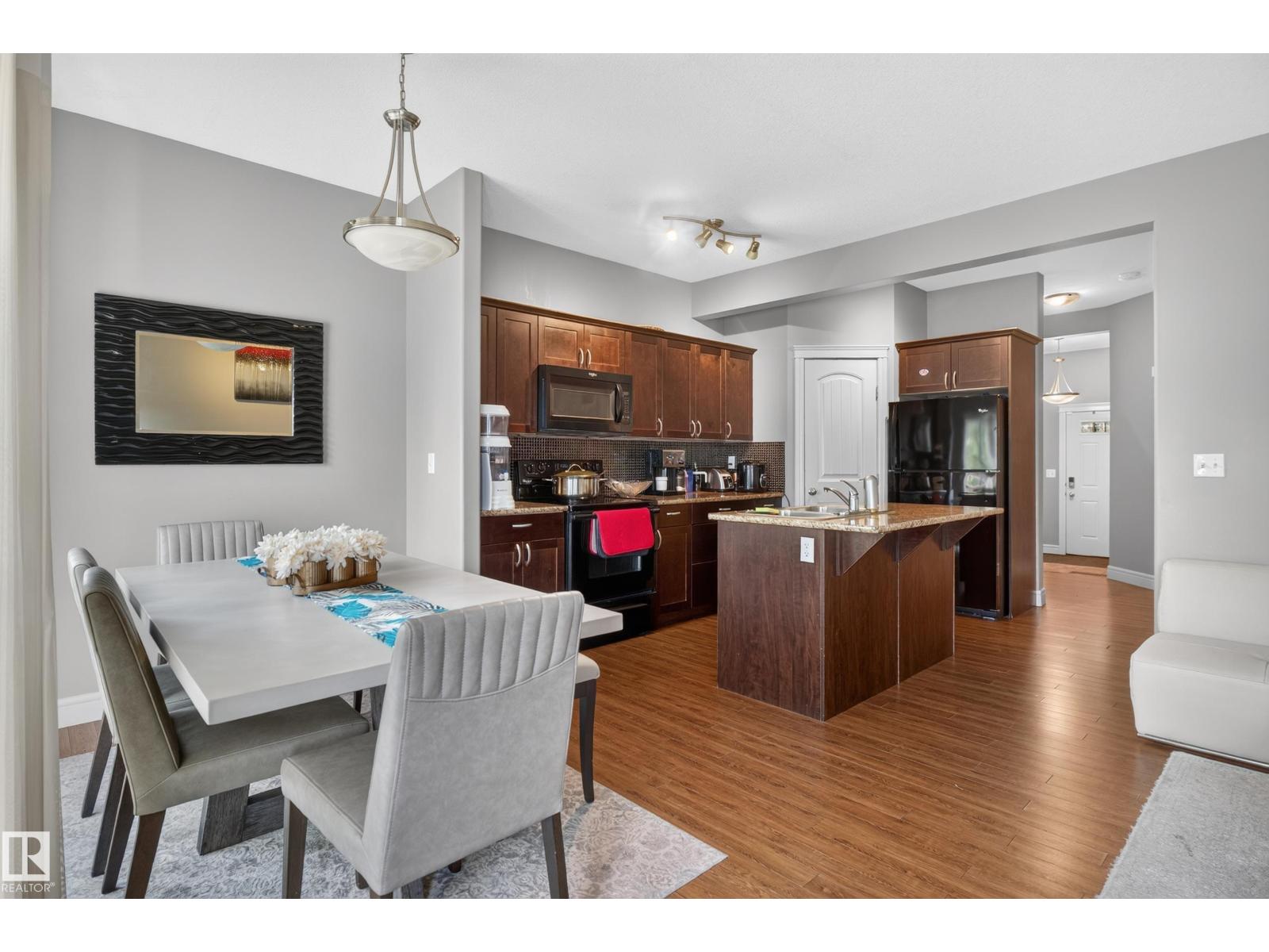 #21 15151 43 ST NW - 14