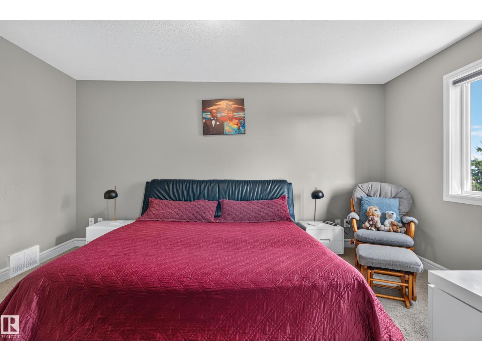 #21 15151 43 ST NW - 36