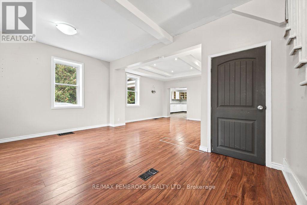 459 SOMERSET STREET, Pembroke — photo 11