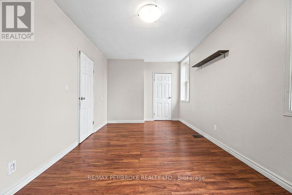 459 SOMERSET STREET - 28