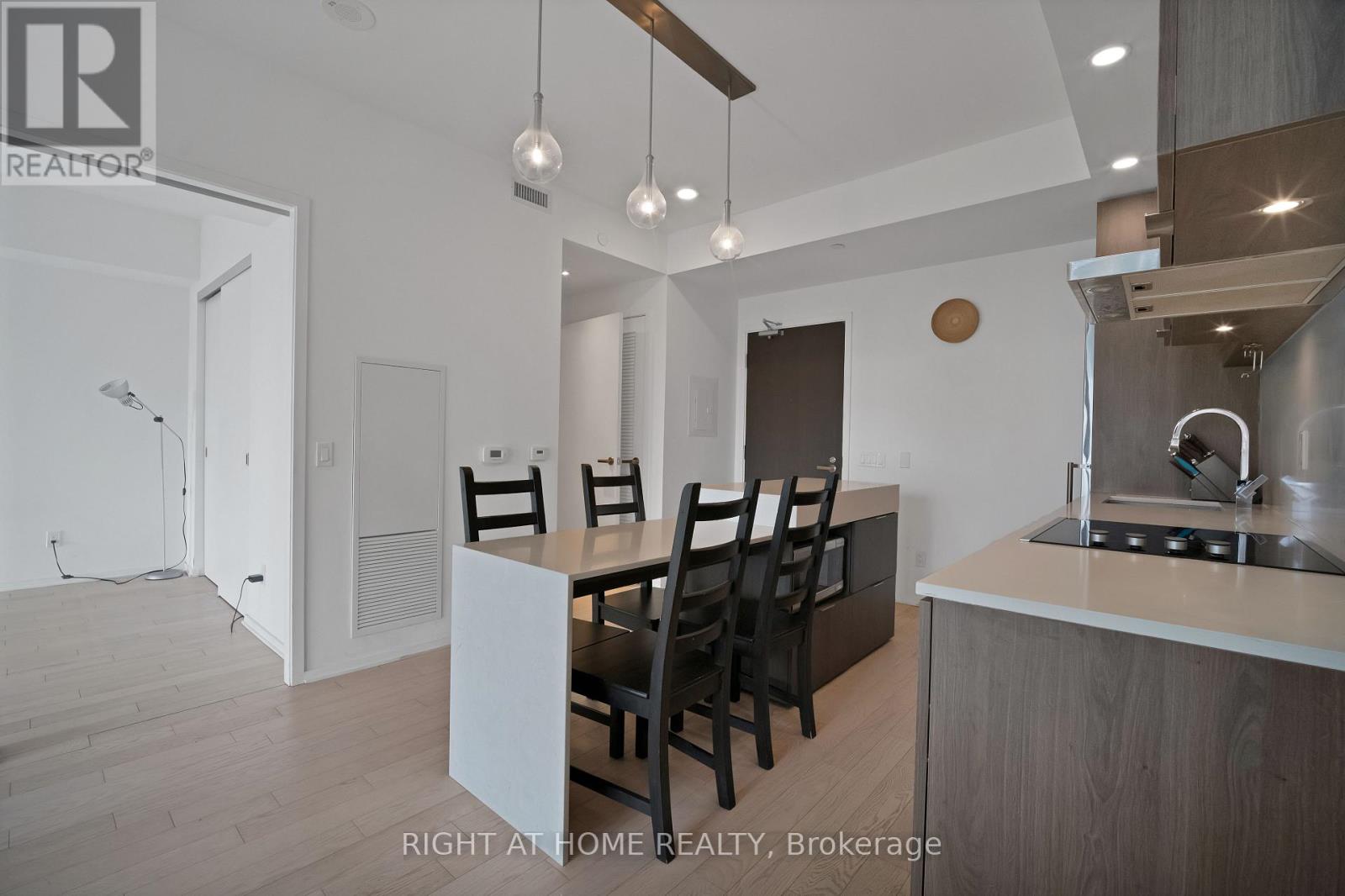 318 - 12 BONNYCASTLE STREET, Toronto (Waterfront Communities) — photo 2