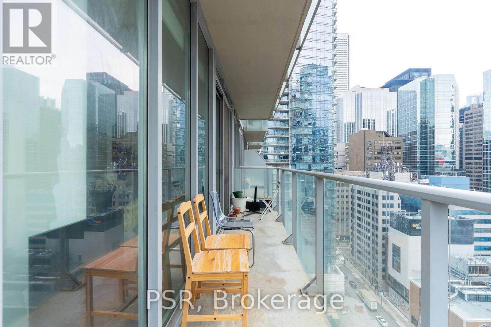 1803 - 126 SIMCOE STREET, Toronto (Waterfront Communities) — photo 12