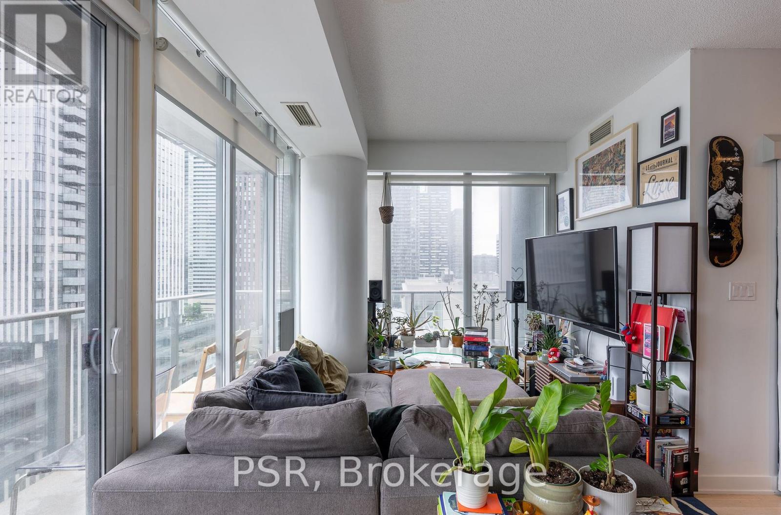 1803 - 126 SIMCOE STREET, Toronto (Waterfront Communities) — photo 8