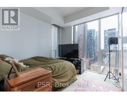 1803 - 126 Simcoe Street, Toronto, ON M5H4E6 Photo 10