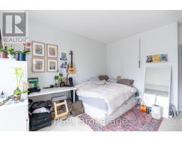 1803 - 126 Simcoe Street, Toronto, ON M5H4E6 Photo 18