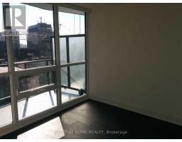1011 - 30 Roehampton Avenue, Toronto, ON M4P1R2 Photo 6