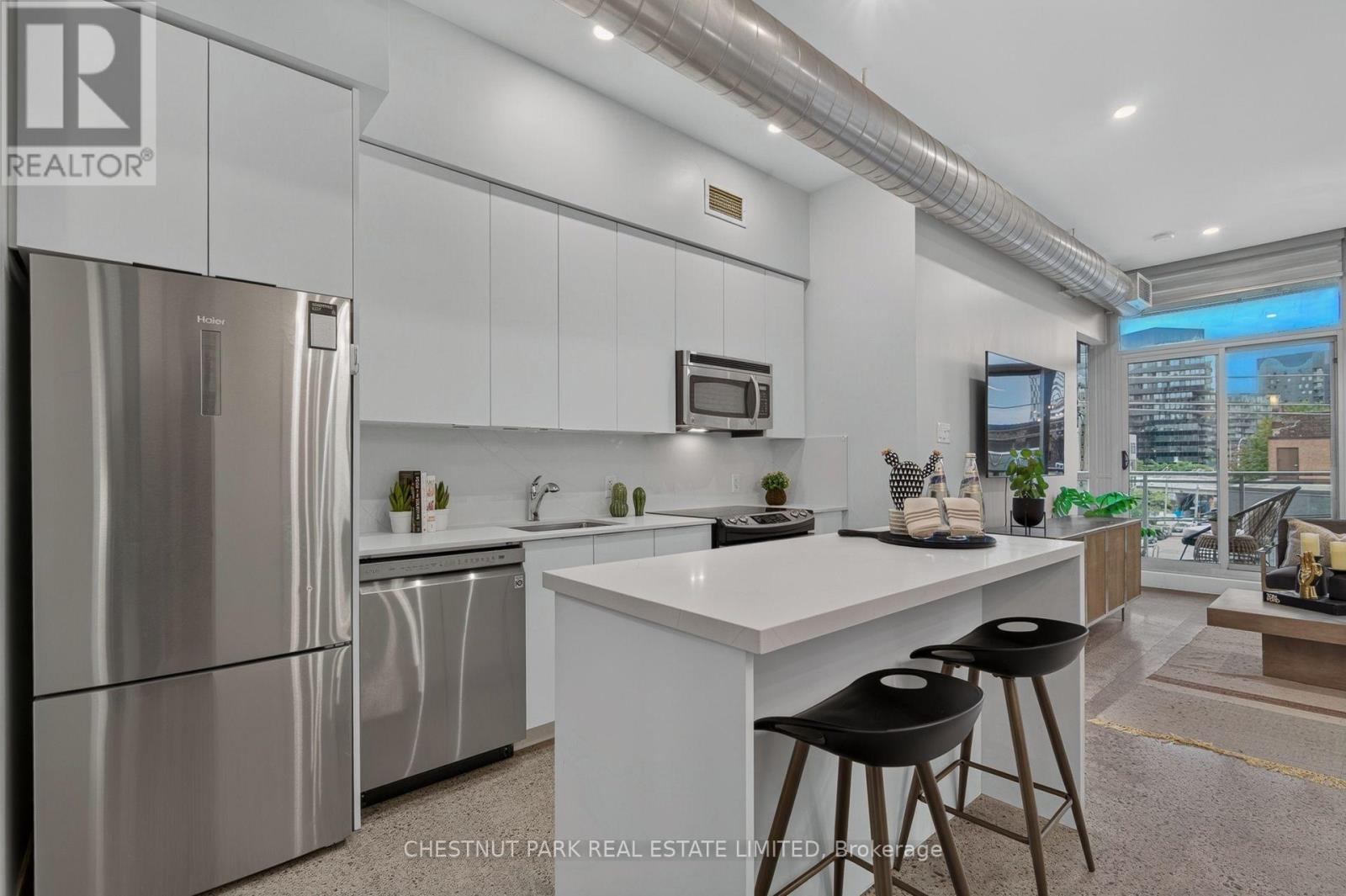 #330 510 KING STREET E - 13