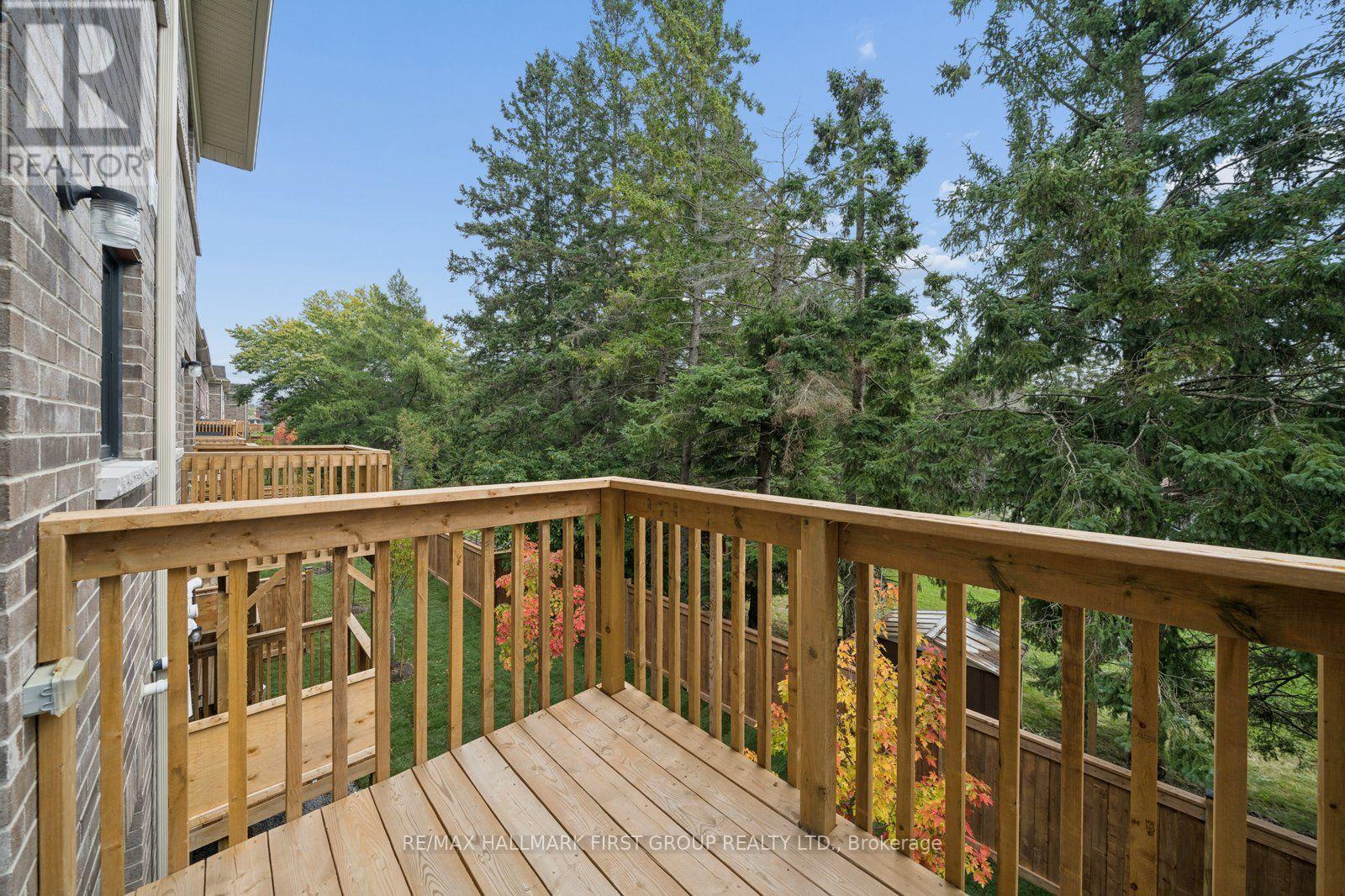 11 MARRET LANE, Clarington (Newcastle) — photo 6