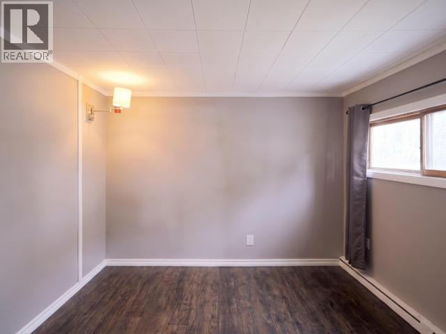 89-4 PROSPECTOR ROAD - 10