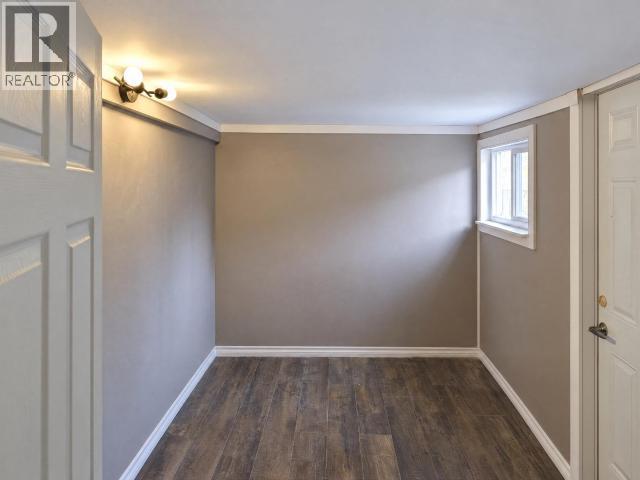 89-4 PROSPECTOR ROAD - 16