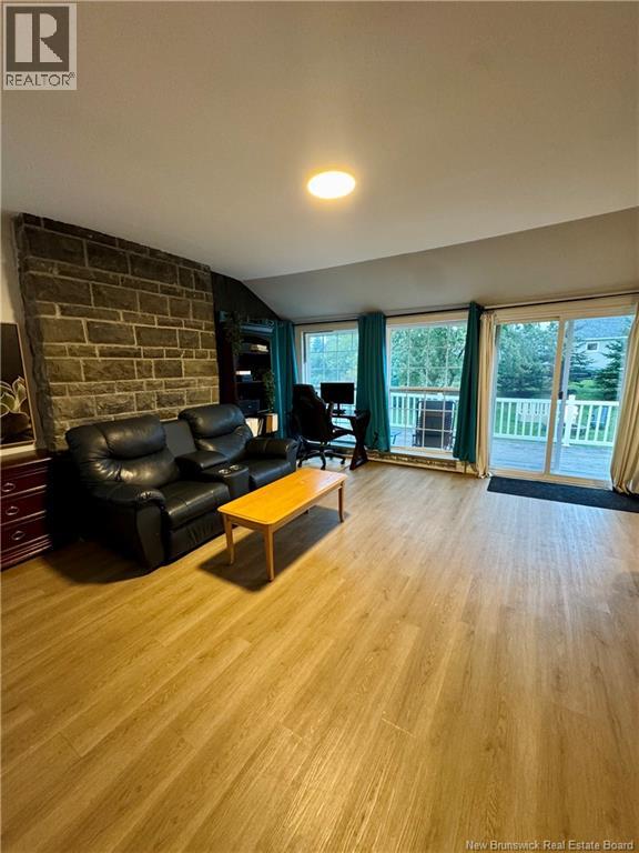 23 Sunset Lane - Image 18