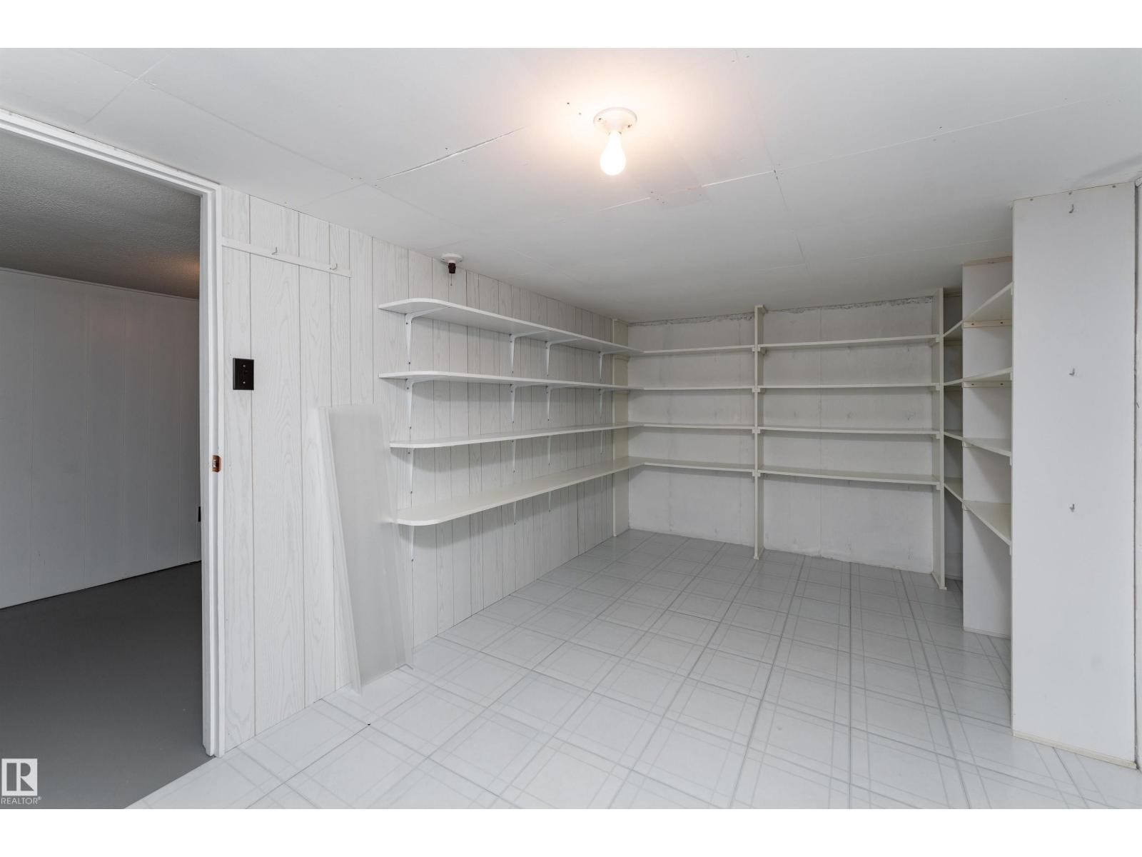 720 KNOTTWOOD RD S NW - 35