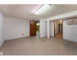720 Knottwood Rd S Nw, Edmonton, AB T6K1W5 Photo 28