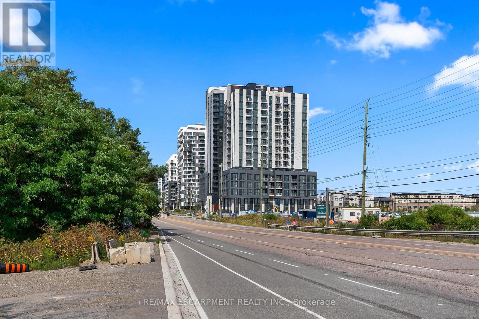 1808 - 3079 TRAFALGAR ROAD, Oakville (JM Joshua Meadows) — photo 2