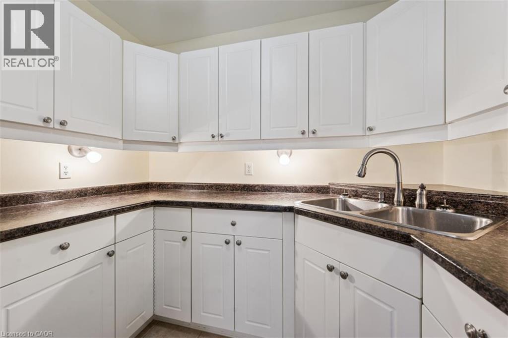 360 ERBSVILLE Road Unit# 18, Waterloo — photo 10