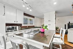 1884 Ross Avenue W, Winnipeg, MB R2R0E6 Photo 11