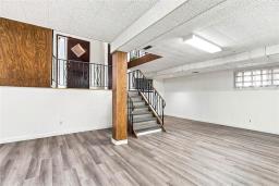 1884 Ross Avenue W, Winnipeg, MB R2R0E6 Photo 18