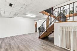 1884 Ross Avenue W, Winnipeg, MB R2R0E6 Photo 19