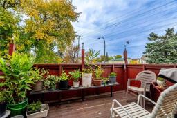 1884 Ross Avenue W, Winnipeg, MB R2R0E6 Photo 34