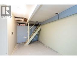 619 12 Street N - photo 16