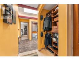 303 1158 Fairfield Rd, Victoria, BC V8V3B1 Photo 21