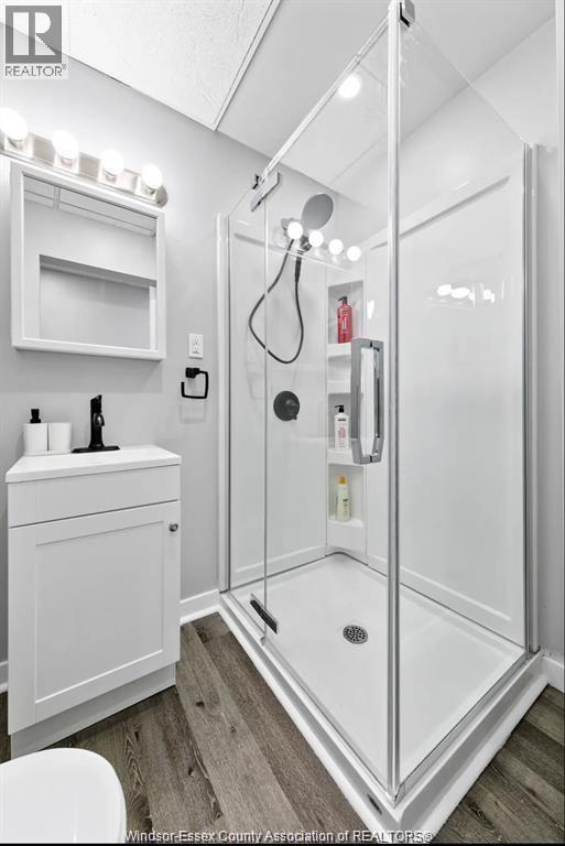 1574 Howard AVENUE - 5