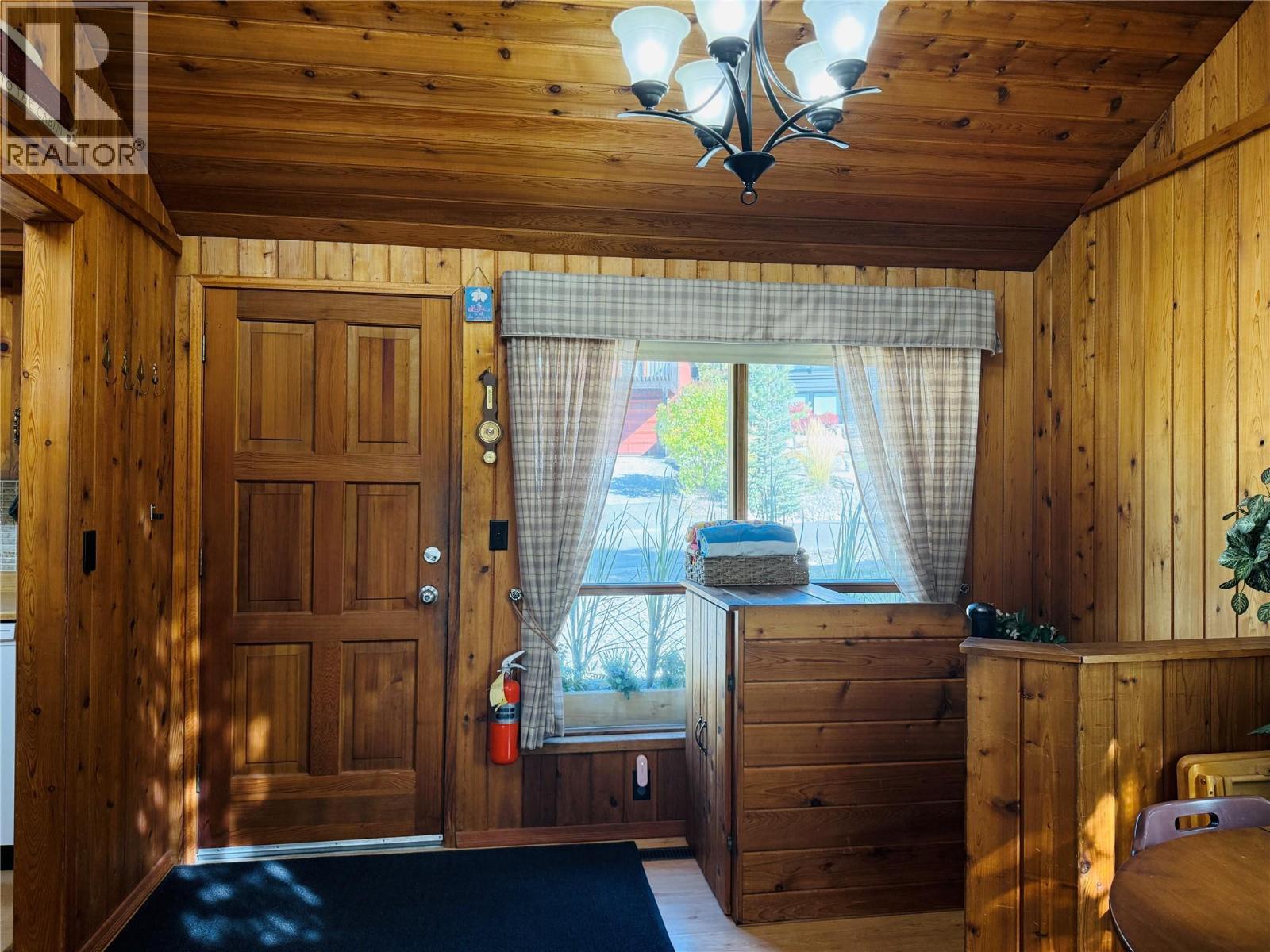 1385 TERRAVISTA Road - 10