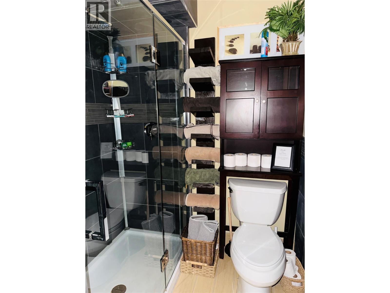 1385 TERRAVISTA Road - 36