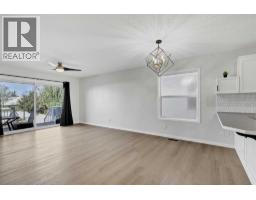 4pc Bathroom - 389 Stonegate Way Nw, Airdrie, AB T4B2X9 Photo 9