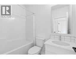 463 Buffaloberry Manor SE - photo 17