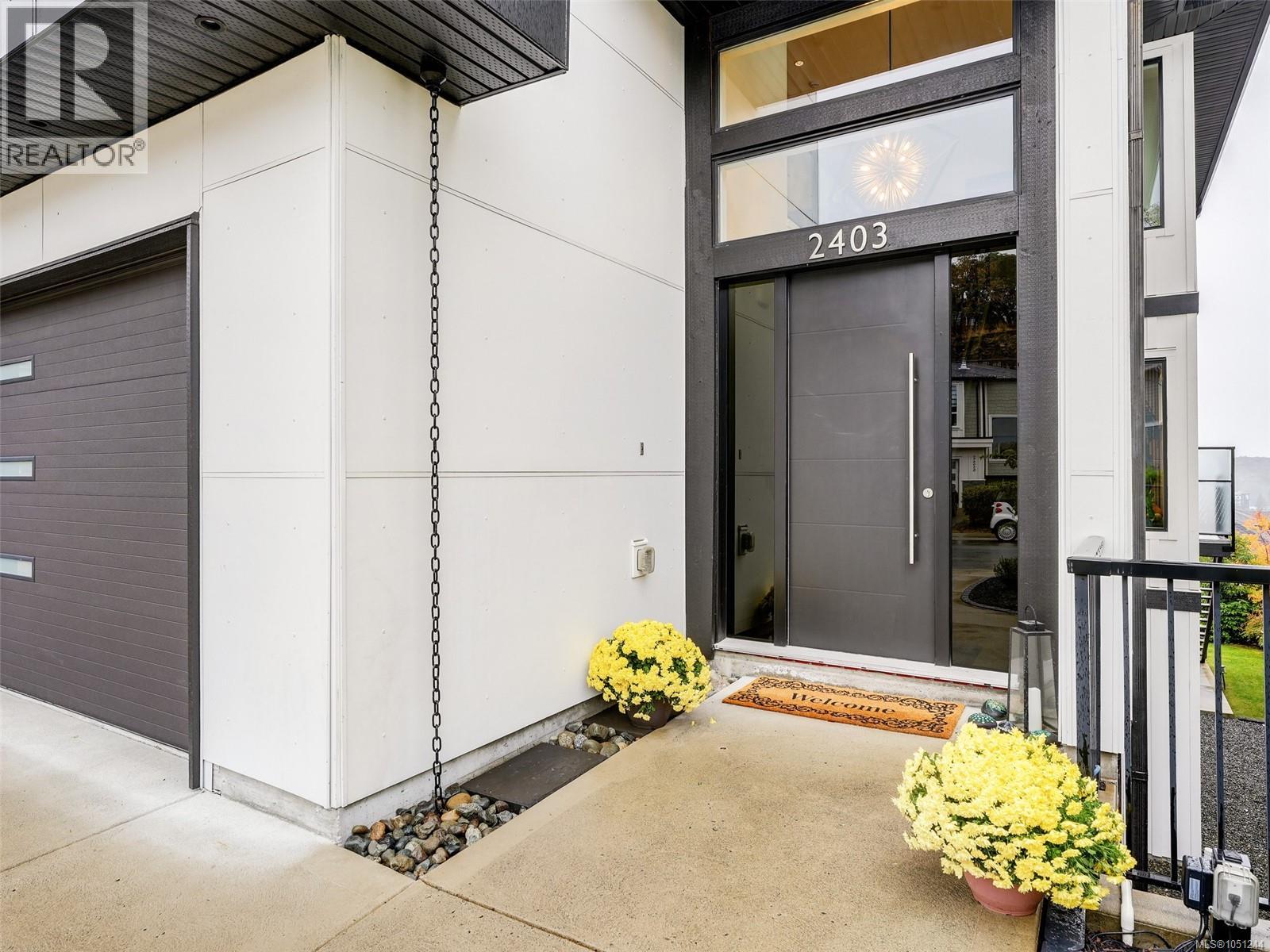 2403 Azurite Cres - 48