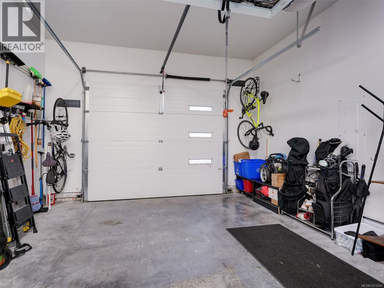 2403 Azurite Cres - 30