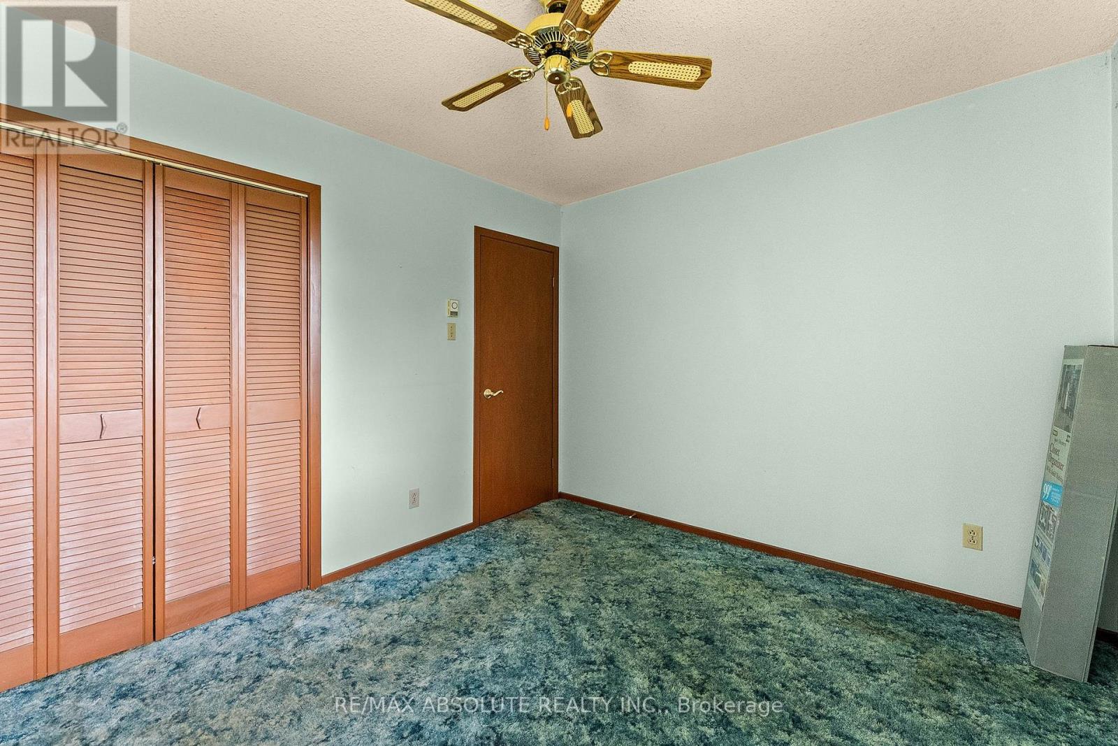 327 NIEMAN DRIVE - 22