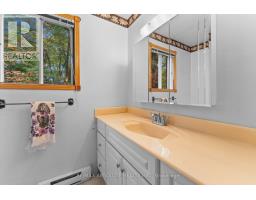 327 Nieman Drive, Mcnab/braeside, ON K7S3G8 Photo 23