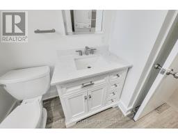 Upper - 2551 Yonge Street, Toronto, ON M4P2H9 Photo 13