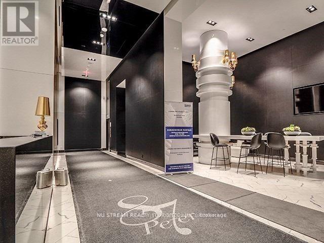 1609 - 87 PETER STREET, Toronto (Waterfront Communities) — photo 2