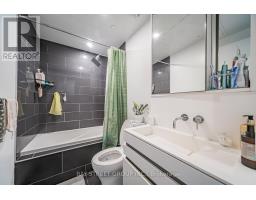 2204 - 197 Yonge Street, Toronto, ON M5B0C1 Photo 12