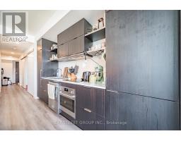2204 - 197 Yonge Street, Toronto, ON M5B0C1 Photo 7