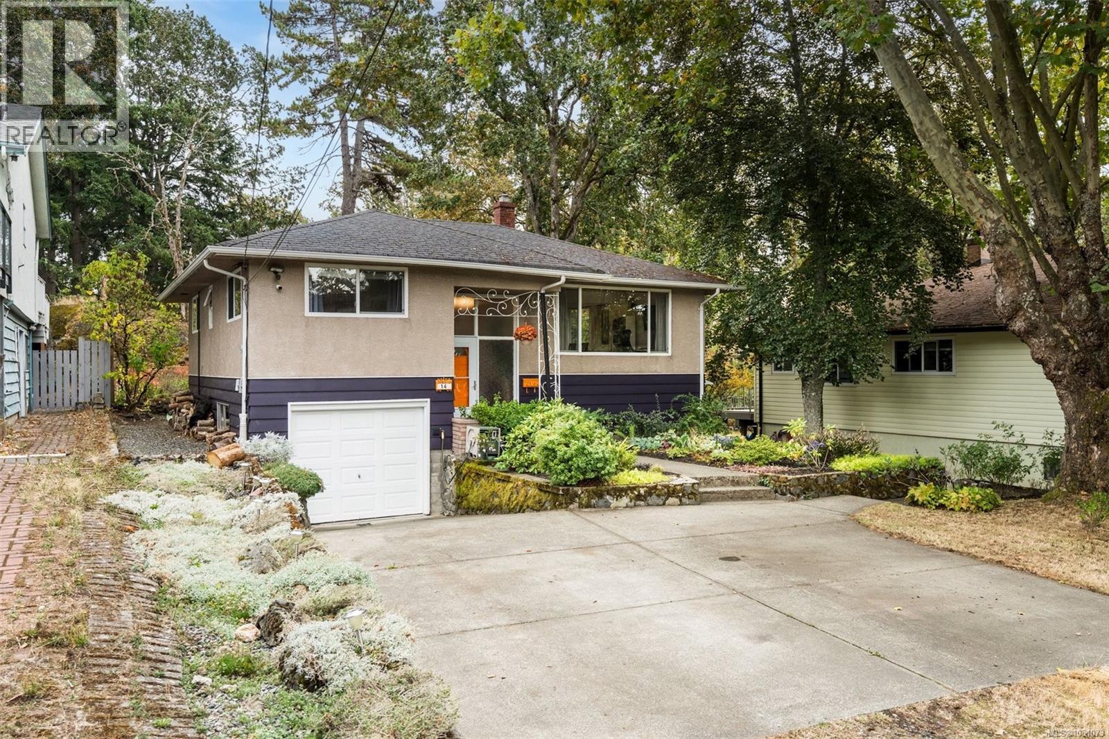 Property for sale at 14 Eaton Ave