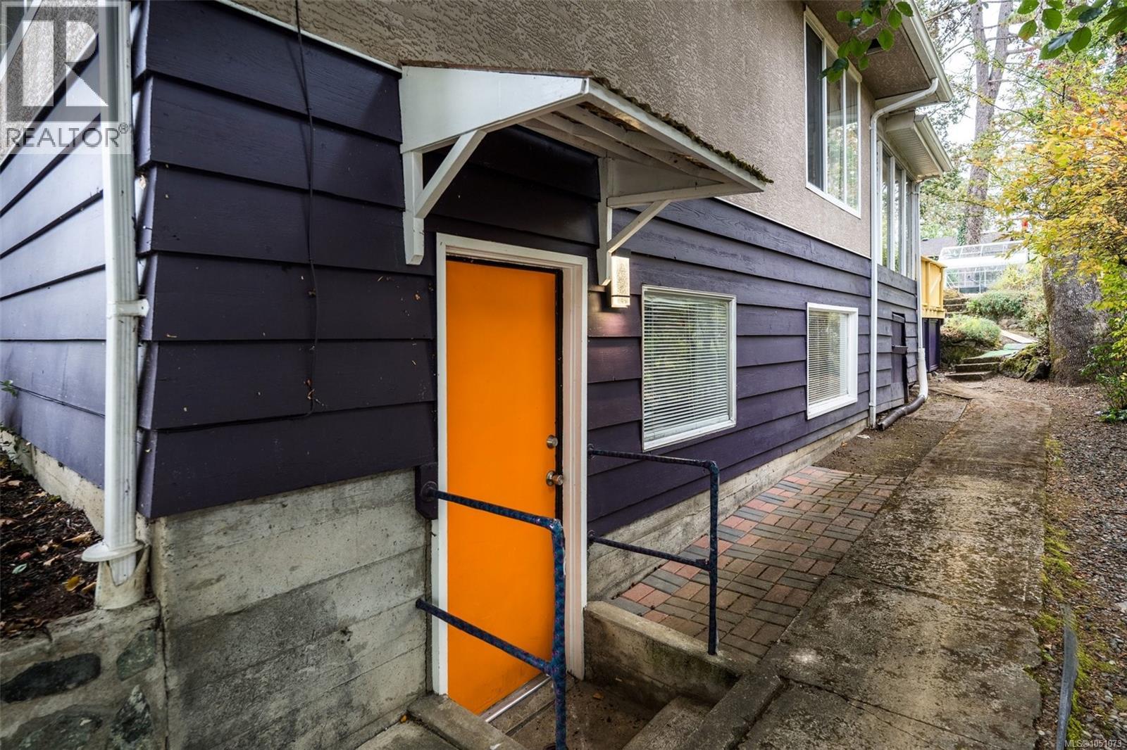 14 Eaton Ave - 29