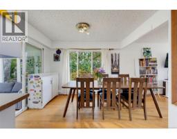14 Eaton Ave, View Royal, BC V8Z5E1 Photo 16
