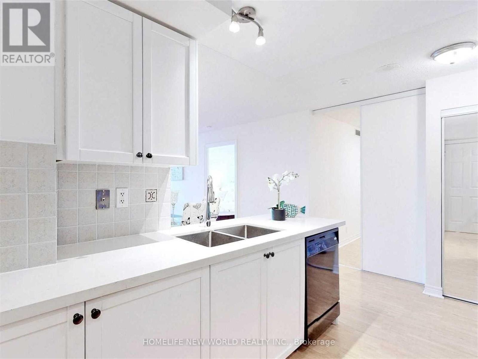 1219 - 33 COX BOULEVARD, Markham (Unionville) — photo 9