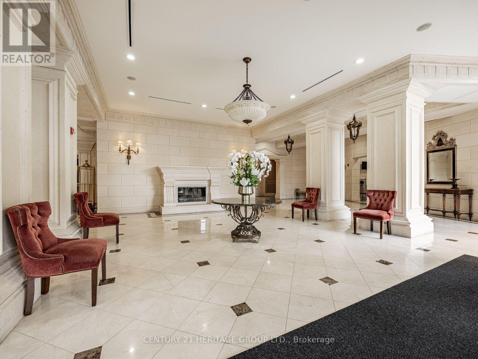 1611 - 9225 JANE STREET, Vaughan (Maple) — photo 3