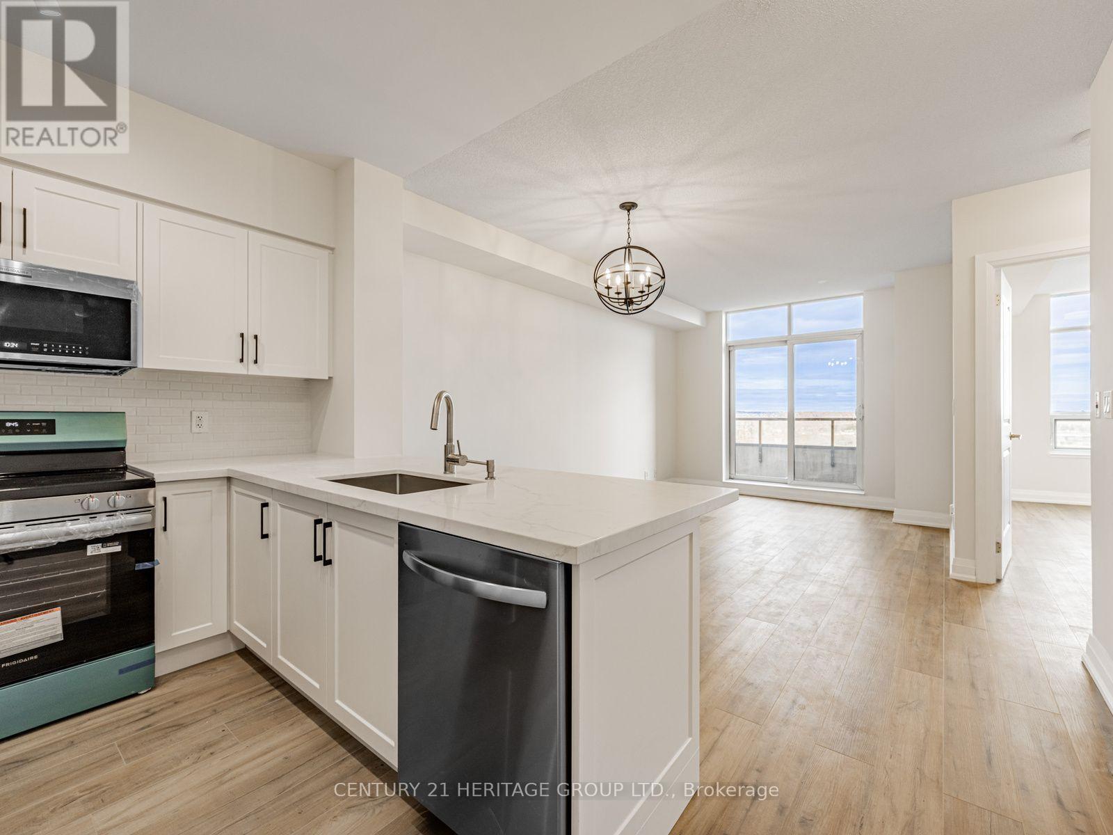 1611 - 9225 JANE STREET, Vaughan (Maple) — photo 6